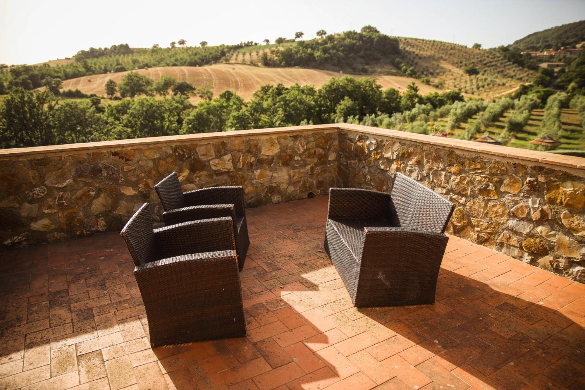 בית הארחה Catabbio 	Country House Poggio Aione מראה חיצוני תמונה