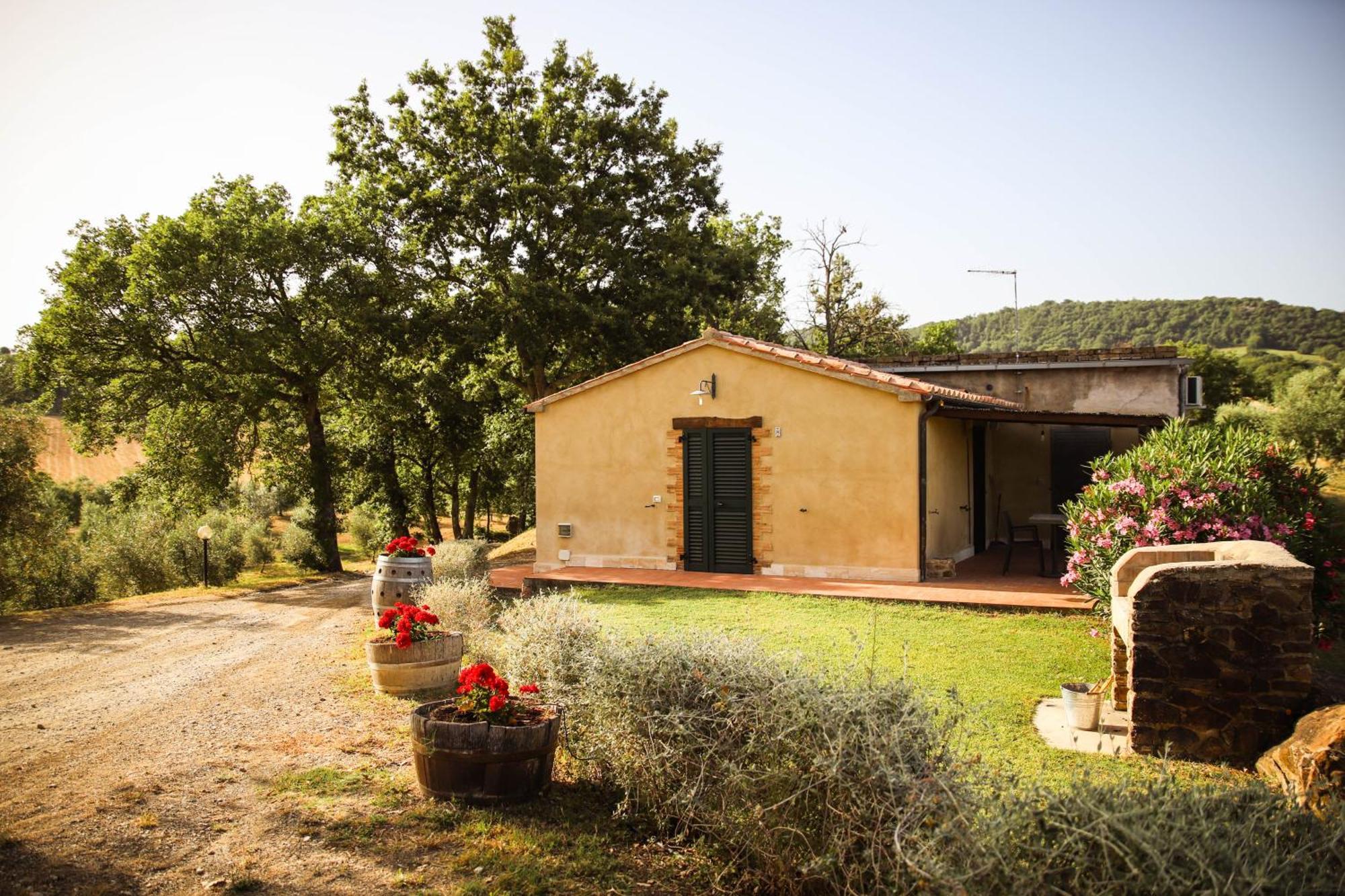 בית הארחה Catabbio 	Country House Poggio Aione מראה חיצוני תמונה