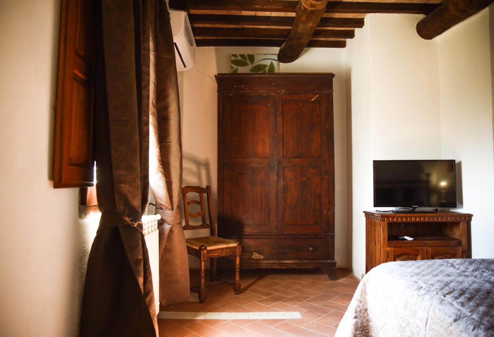 בית הארחה Catabbio 	Country House Poggio Aione מראה חיצוני תמונה